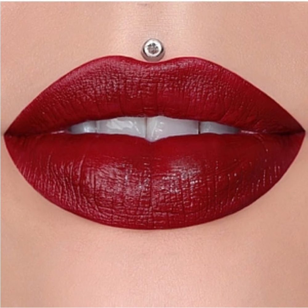 JEFFREE STAR Velour Liquid Lipstick CUT THROAT LOVE